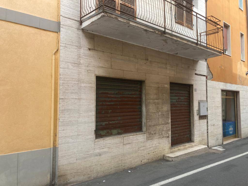 Stabile/Palazzo a Bottanuco