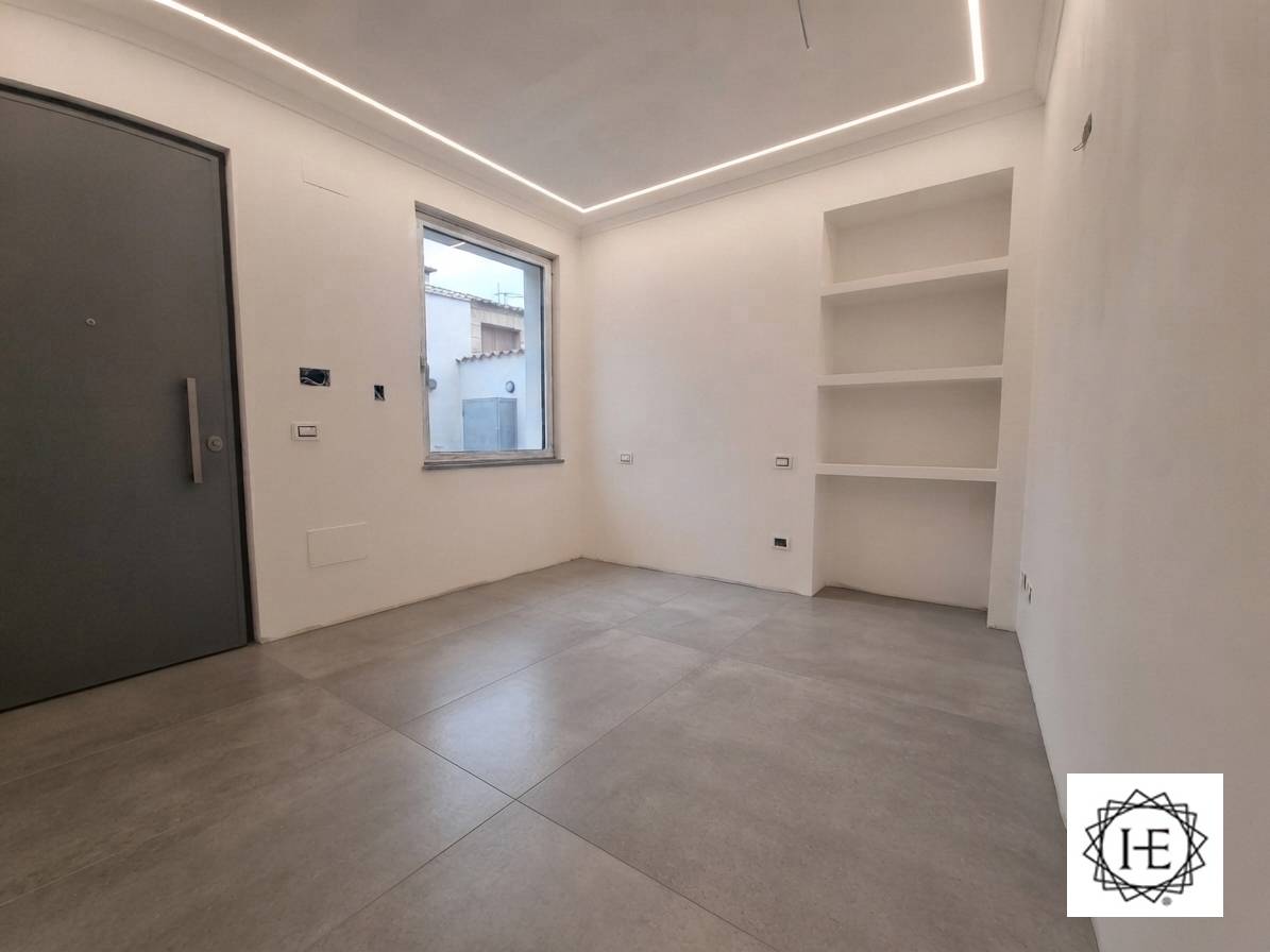BILOCALE COMPLETAMENTE RISTRUTTURATO SENZA SPESE CONDOMINIALI